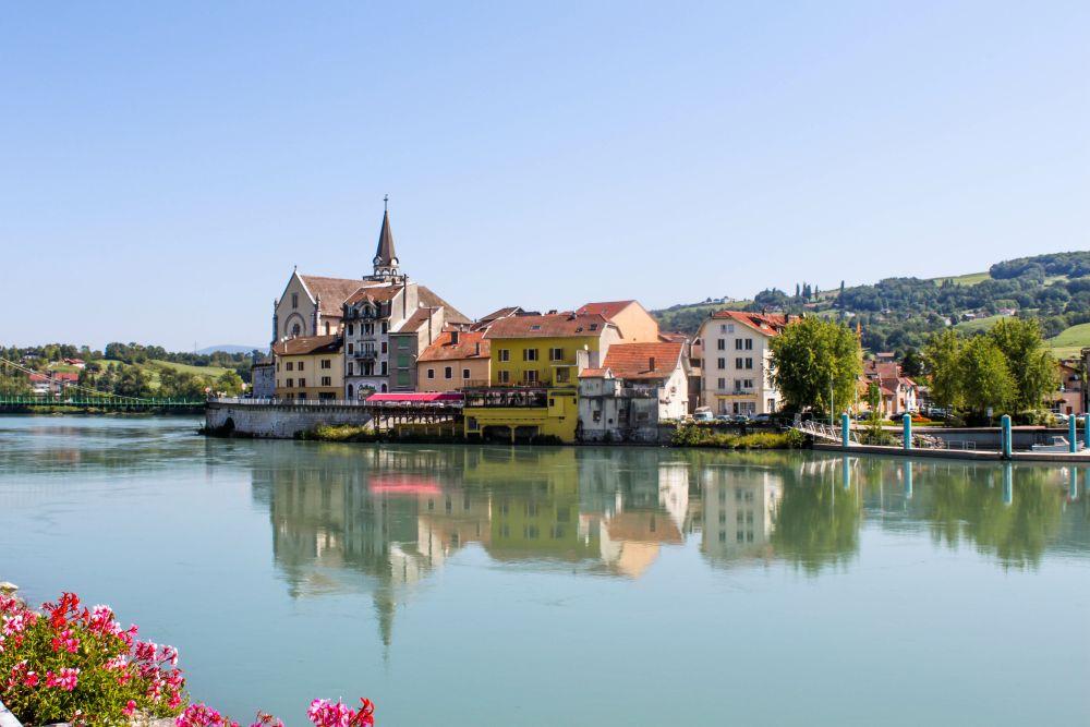 Immobilier local et transfrontalier, des solutions adaptées à Seyssel et ses alentours